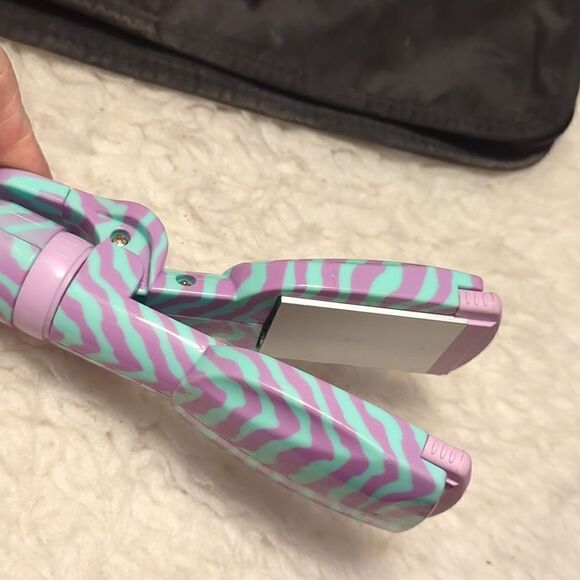 Conair Special Styles Ceramic Combo Styler-Straightening/plates and curling iron - Picture 6 of 7